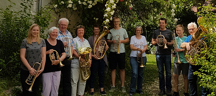 Posaunenchor Roßtal Gruppenbild