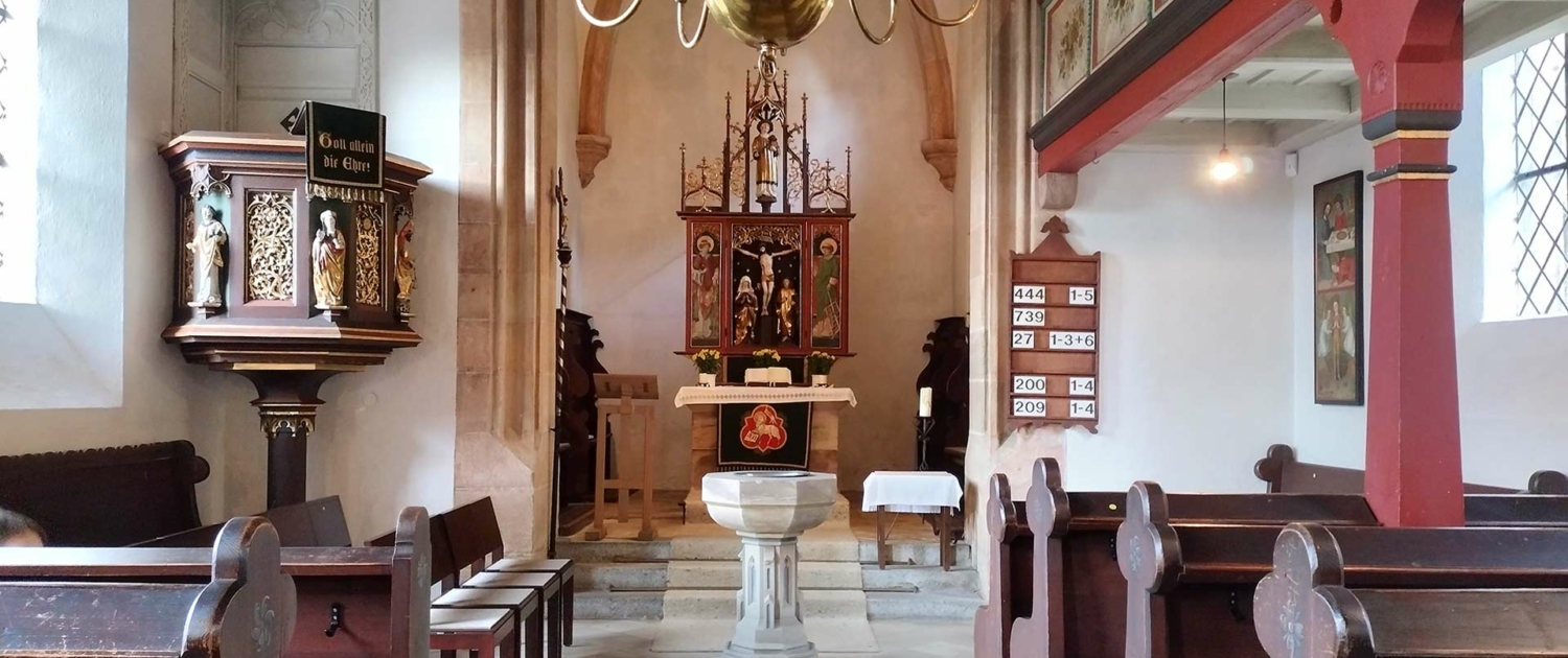 Innenraum der Maria-Magdalena-Kirche Buchschwabach